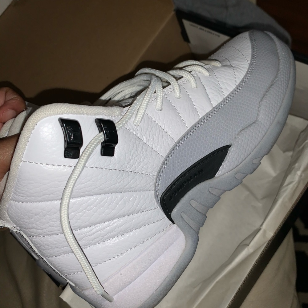 Retro WOLF GREY 12s aka “Barons” GS (2016)